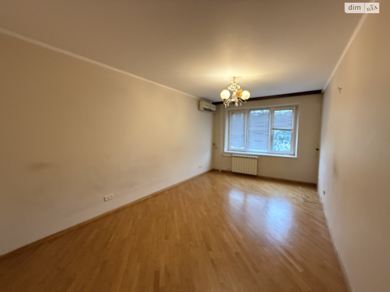 трикімнатна квартира в Вінниці, район Ближнє замостя, на вул. Михайла Малишенка в довготривалу оренду помісячно фото 1