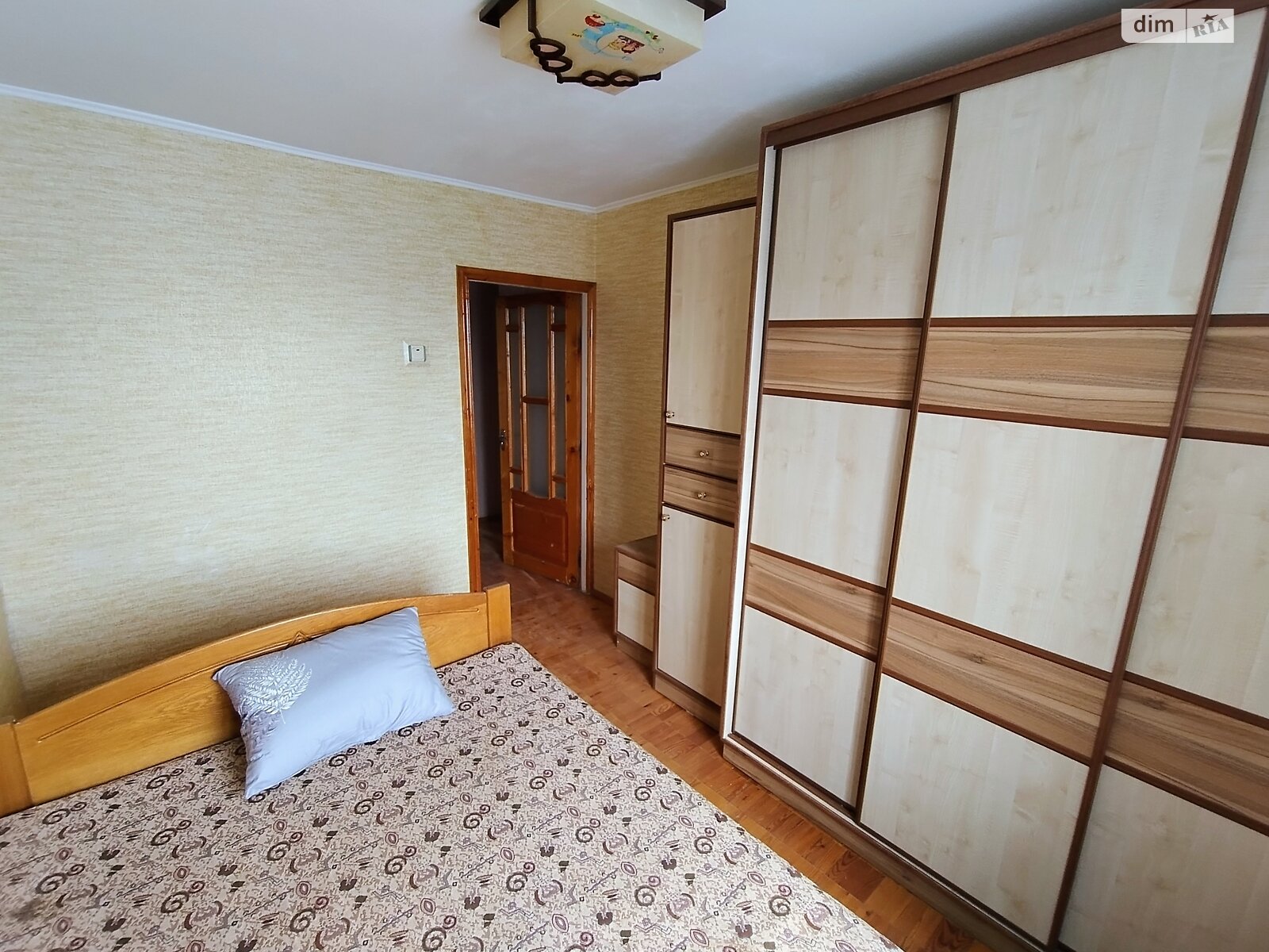 трикімнатна квартира в Вінниці, район Ближнє замостя, на вул. Стеценка в довготривалу оренду помісячно фото 1 трикімнатна квартира в Вінниці, район Ближнє замостя, на вул. Стеценка в довготривалу оренду помісячно фото 1