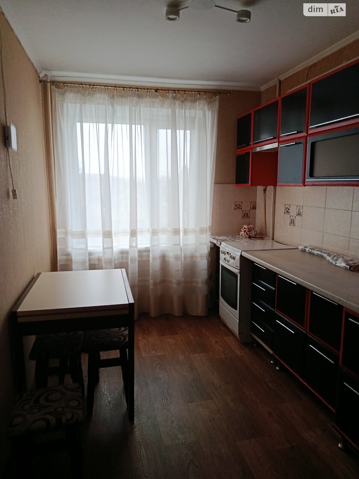 трикімнатна квартира з ремонтом в Вінниці, район Ближнє замостя, на вул. Стеценка в довготривалу оренду помісячно фото 1