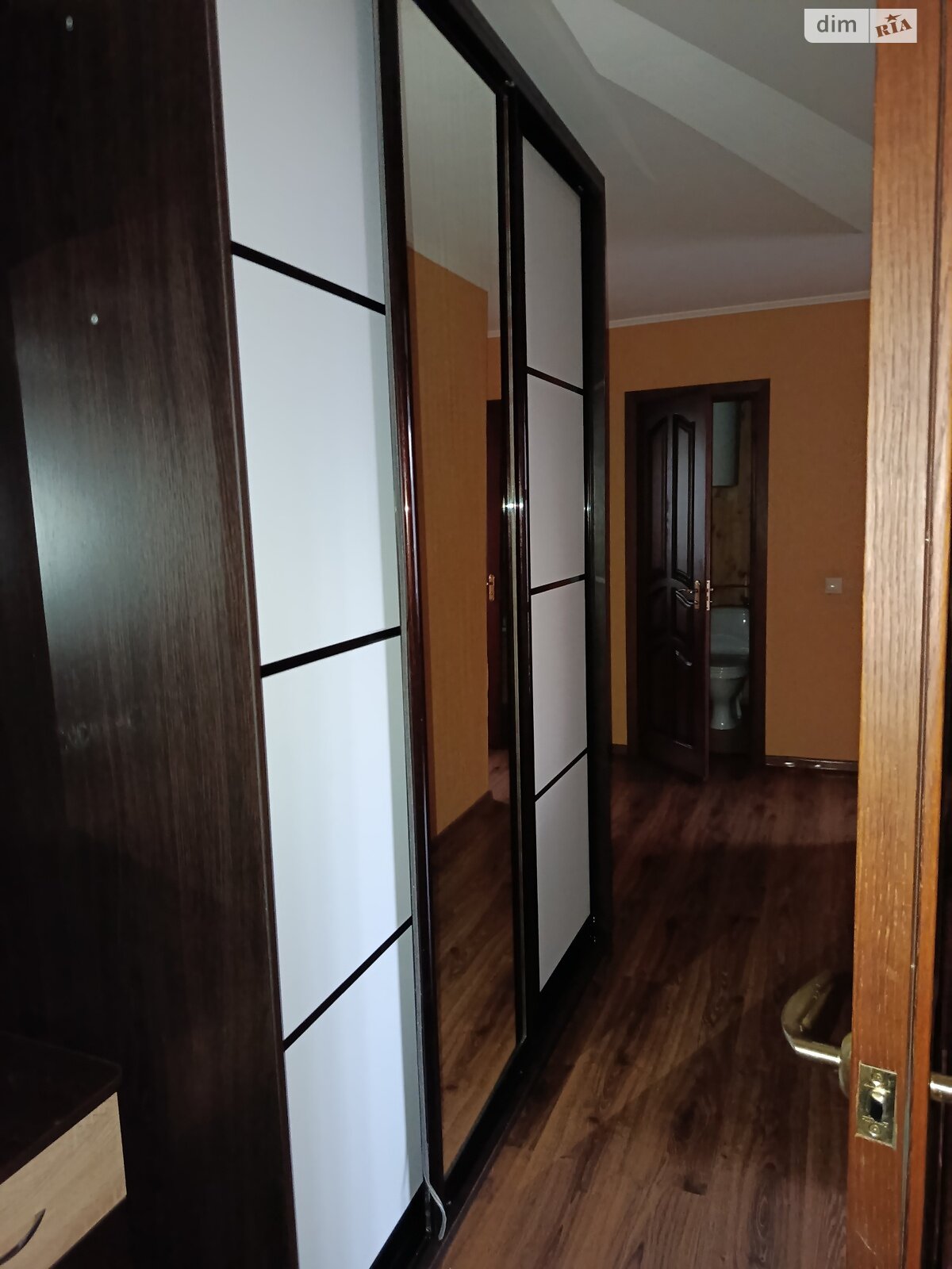 трикімнатна квартира з ремонтом в Вінниці, район Ближнє замостя, на вул. Стеценка в довготривалу оренду помісячно фото 1