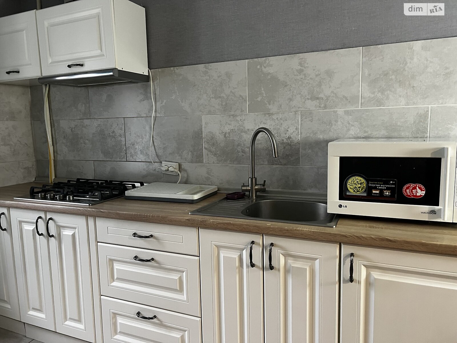 двухкомнатная квартира в Виннице, район Ближнее замостье, на ул. Варшавская в аренду на долгий срок помесячно фото 1 двухкомнатная квартира в Виннице, район Ближнее замостье, на ул. Варшавская в аренду на долгий срок помесячно фото 1