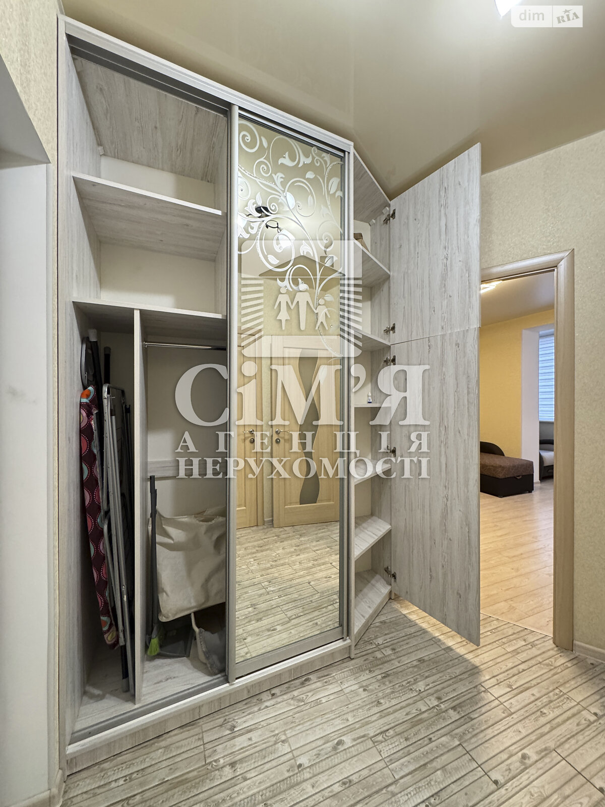 однокімнатна квартира з ремонтом в Вінниці, район Ближнє замостя, на вул. В’ячеслава Чорновола в довготривалу оренду помісячно фото 1