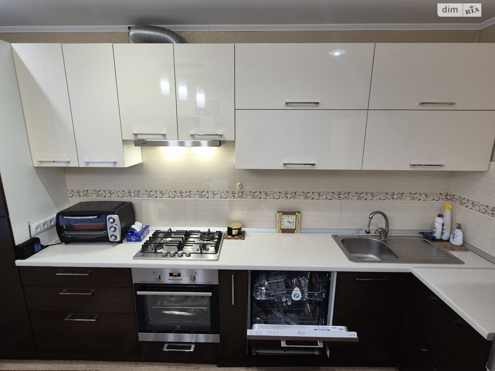 однокімнатна квартира в Вінниці, район Ближнє замостя, на вул. В’ячеслава Чорновола в довготривалу оренду помісячно фото 1