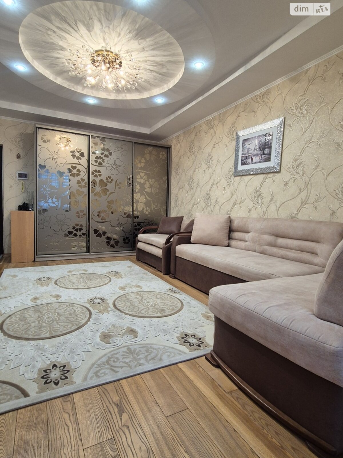 однокімнатна квартира в Вінниці, район Ближнє замостя, на вул. В’ячеслава Чорновола в довготривалу оренду помісячно фото 1