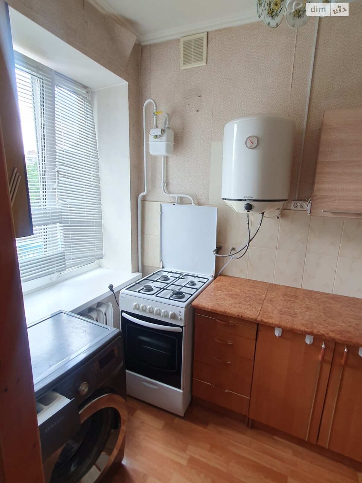 однокімнатна квартира в Вінниці, район Ближнє замостя, на вул. Замостянська 30 в довготривалу оренду помісячно фото 1 однокімнатна квартира в Вінниці, район Ближнє замостя, на вул. Замостянська 30 в довготривалу оренду помісячно фото 1