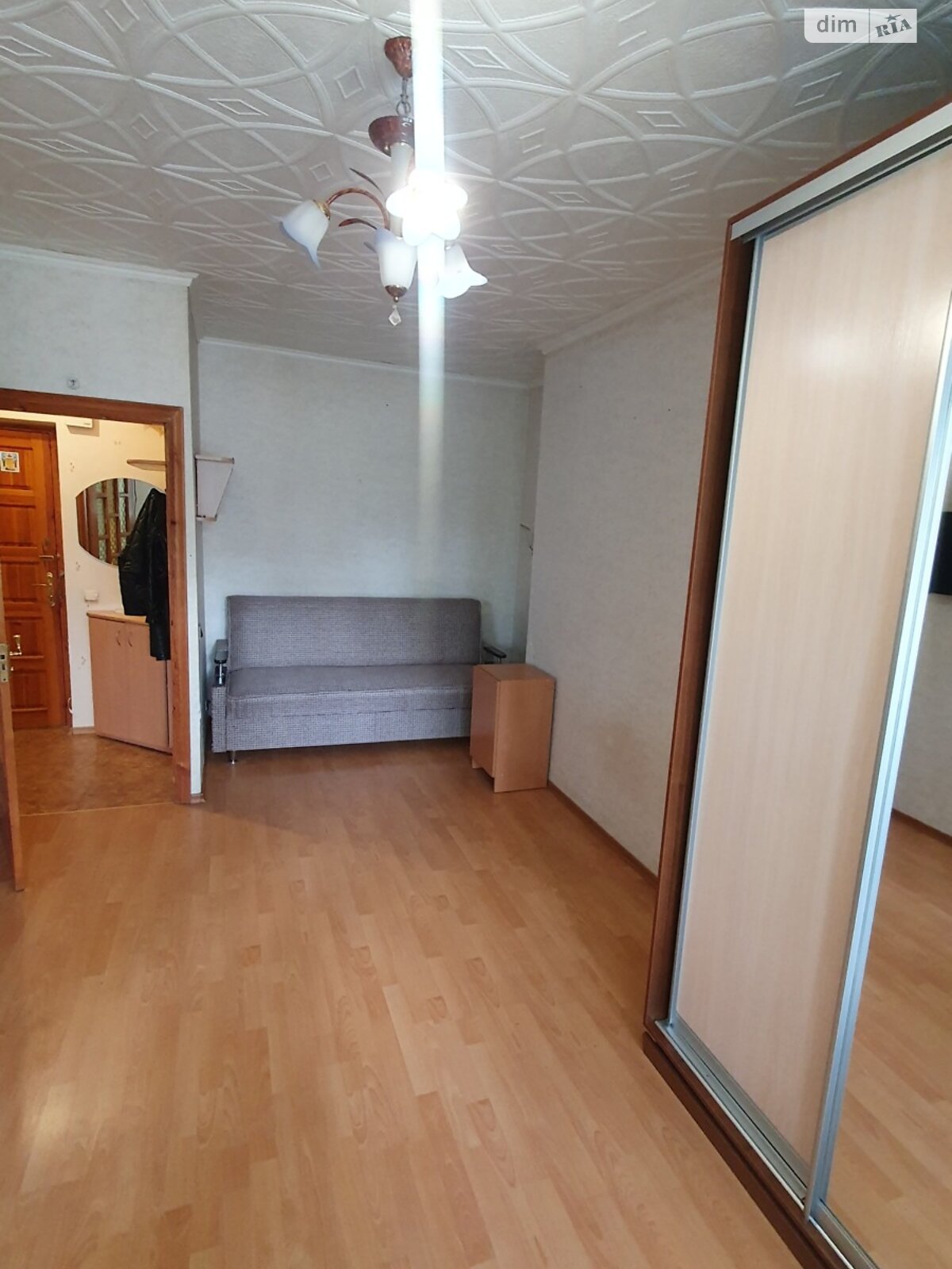 однокімнатна квартира в Вінниці, район Ближнє замостя, на вул. Замостянська 30 в довготривалу оренду помісячно фото 1 однокімнатна квартира в Вінниці, район Ближнє замостя, на вул. Замостянська 30 в довготривалу оренду помісячно фото 1