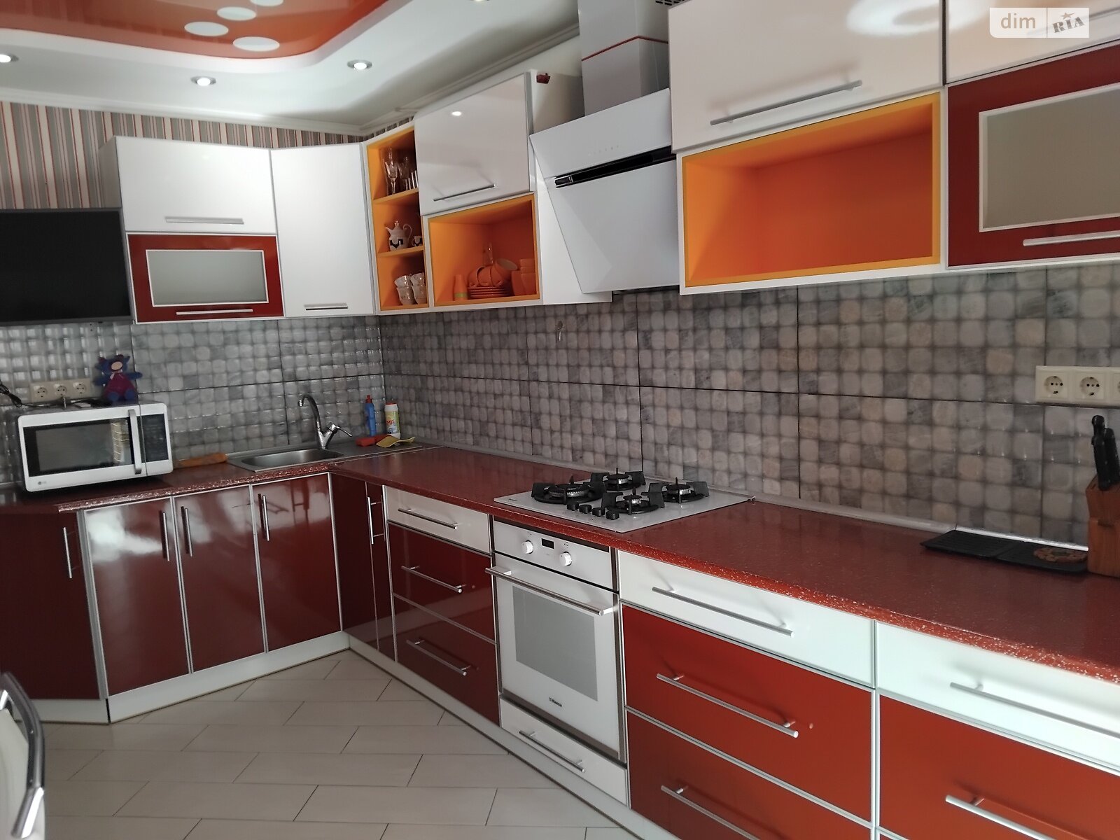 однокімнатна квартира в Вінниці, район Ближнє замостя, на вул. Замостянська в довготривалу оренду помісячно фото 1 однокімнатна квартира в Вінниці, район Ближнє замостя, на вул. Замостянська в довготривалу оренду помісячно фото 1