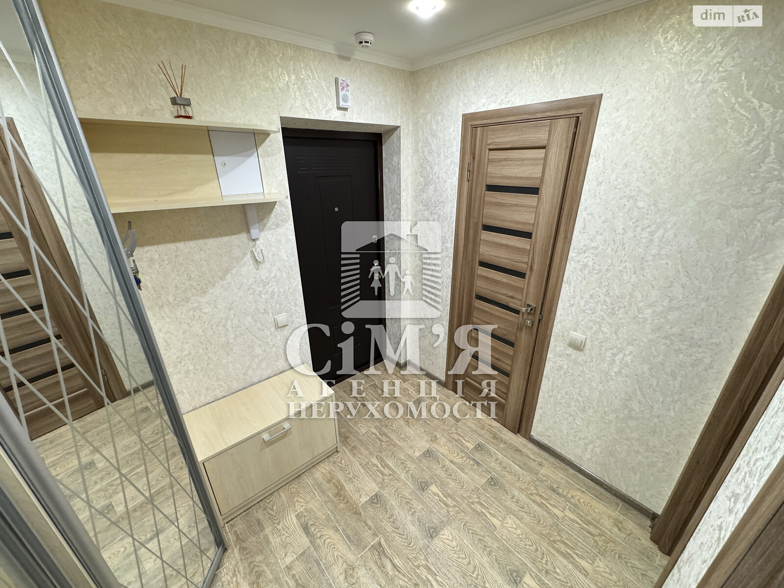 однокімнатна квартира в Вінниці, район Ближнє замостя, на вул. Замостянська в довготривалу оренду помісячно фото 1