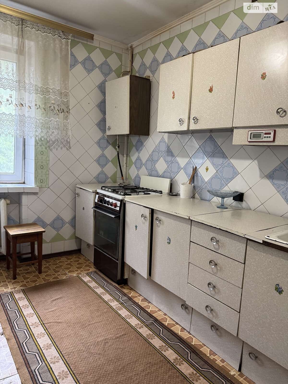 трехкомнатная квартира в Виннице, район Ближнее замостье, на ул. Запорожская в аренду на долгий срок помесячно фото 1 трехкомнатная квартира в Виннице, район Ближнее замостье, на ул. Запорожская в аренду на долгий срок помесячно фото 1