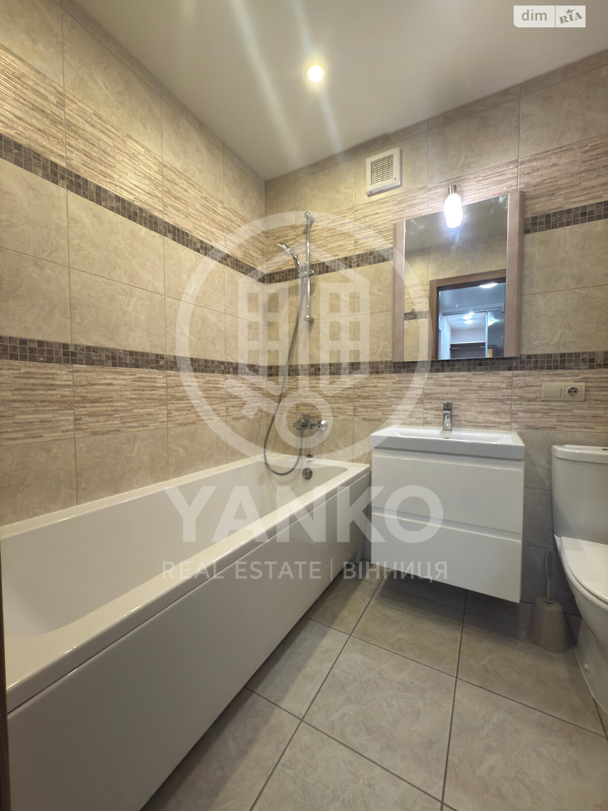 однокімнатна квартира в Вінниці, район Дальнє замостя, на шосе Немирівське в довготривалу оренду помісячно фото 1