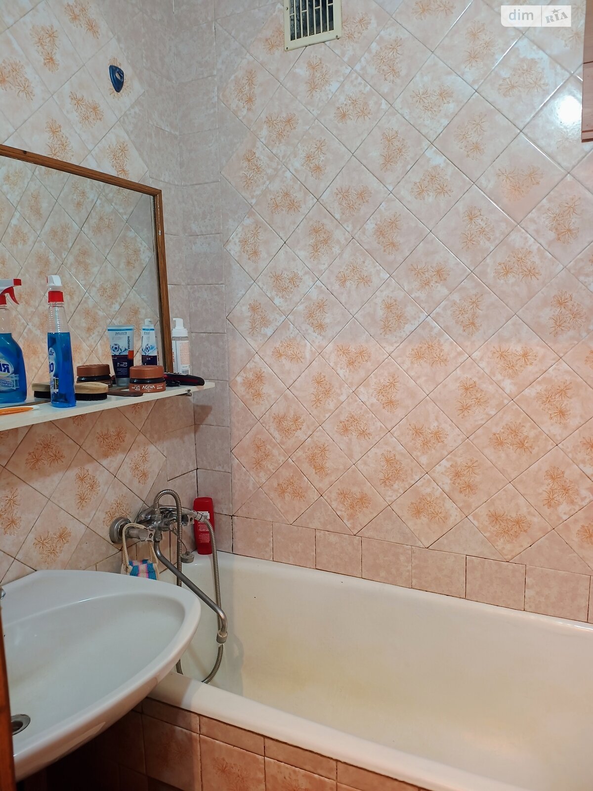однокімнатна квартира в Вінниці, на вул. Келецька в довготривалу оренду помісячно фото 1 однокімнатна квартира в Вінниці, на вул. Келецька в довготривалу оренду помісячно фото 1