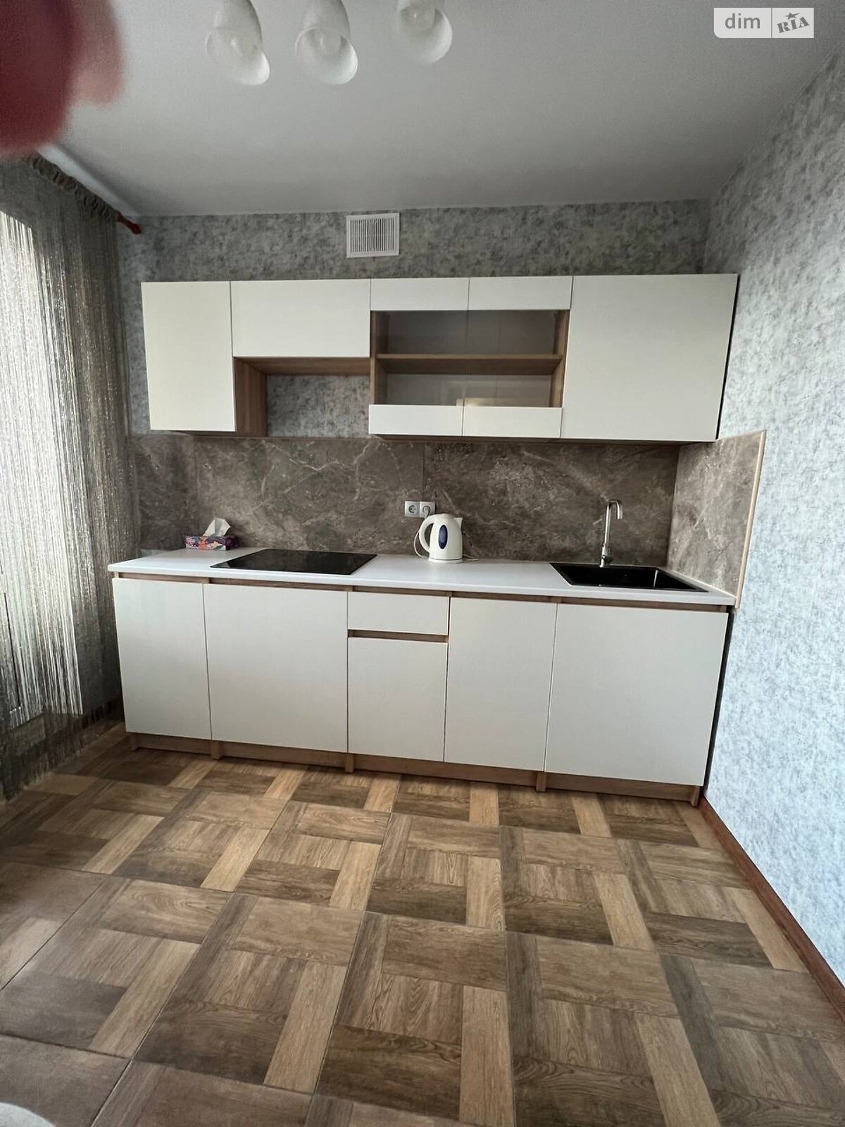 однокімнатна квартира в Вінниці, на вул. Келецька 124, кв. 30 в довготривалу оренду помісячно фото 1 однокімнатна квартира в Вінниці, на вул. Келецька 124, кв. 30 в довготривалу оренду помісячно фото 1