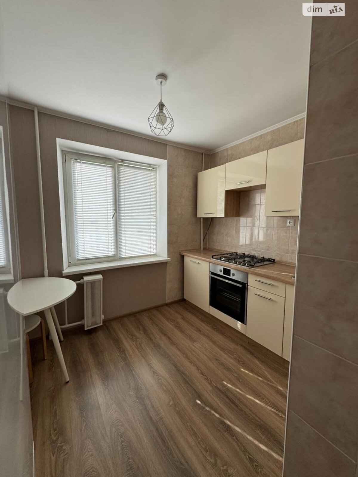 однокімнатна квартира в Вінниці, район Ближнє замостя, на вул. Богдана Ступки в довготривалу оренду помісячно фото 1