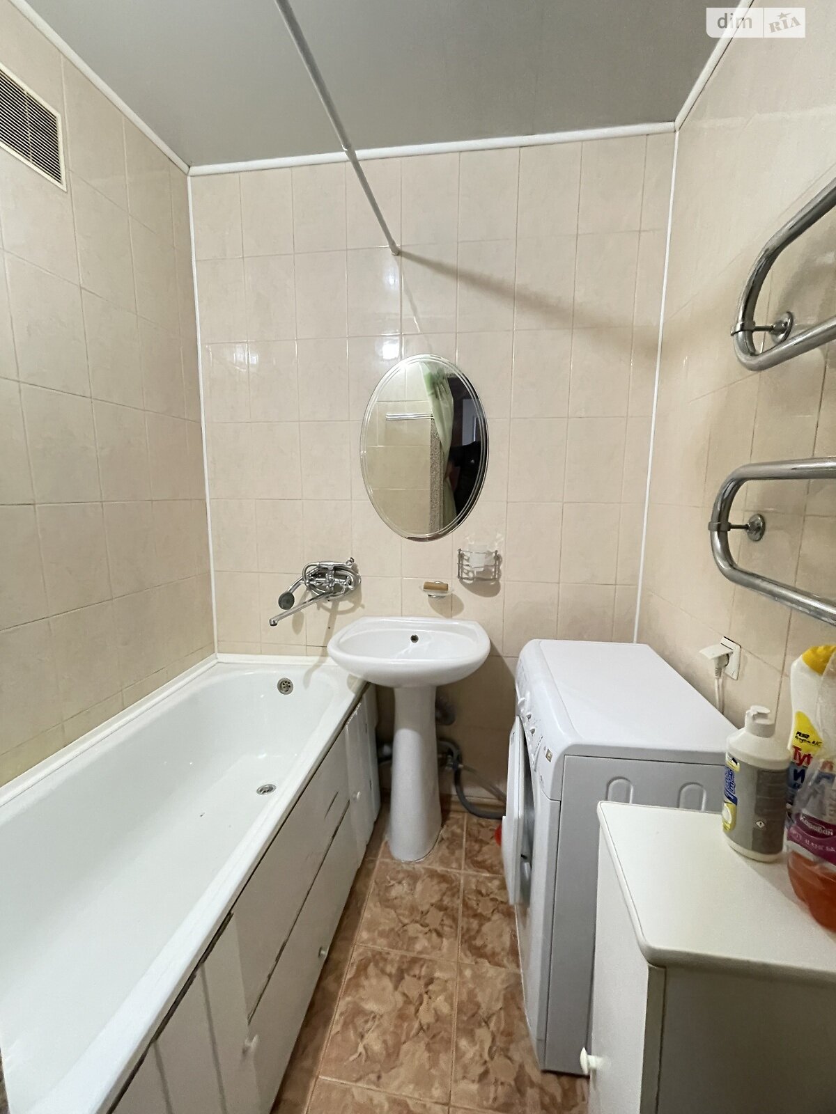 трехкомнатная квартира в Виннице, район Киевская, на ул. Богдана Ступки 21 в аренду на долгий срок помесячно фото 1 трехкомнатная квартира в Виннице, район Киевская, на ул. Богдана Ступки 21 в аренду на долгий срок помесячно фото 1