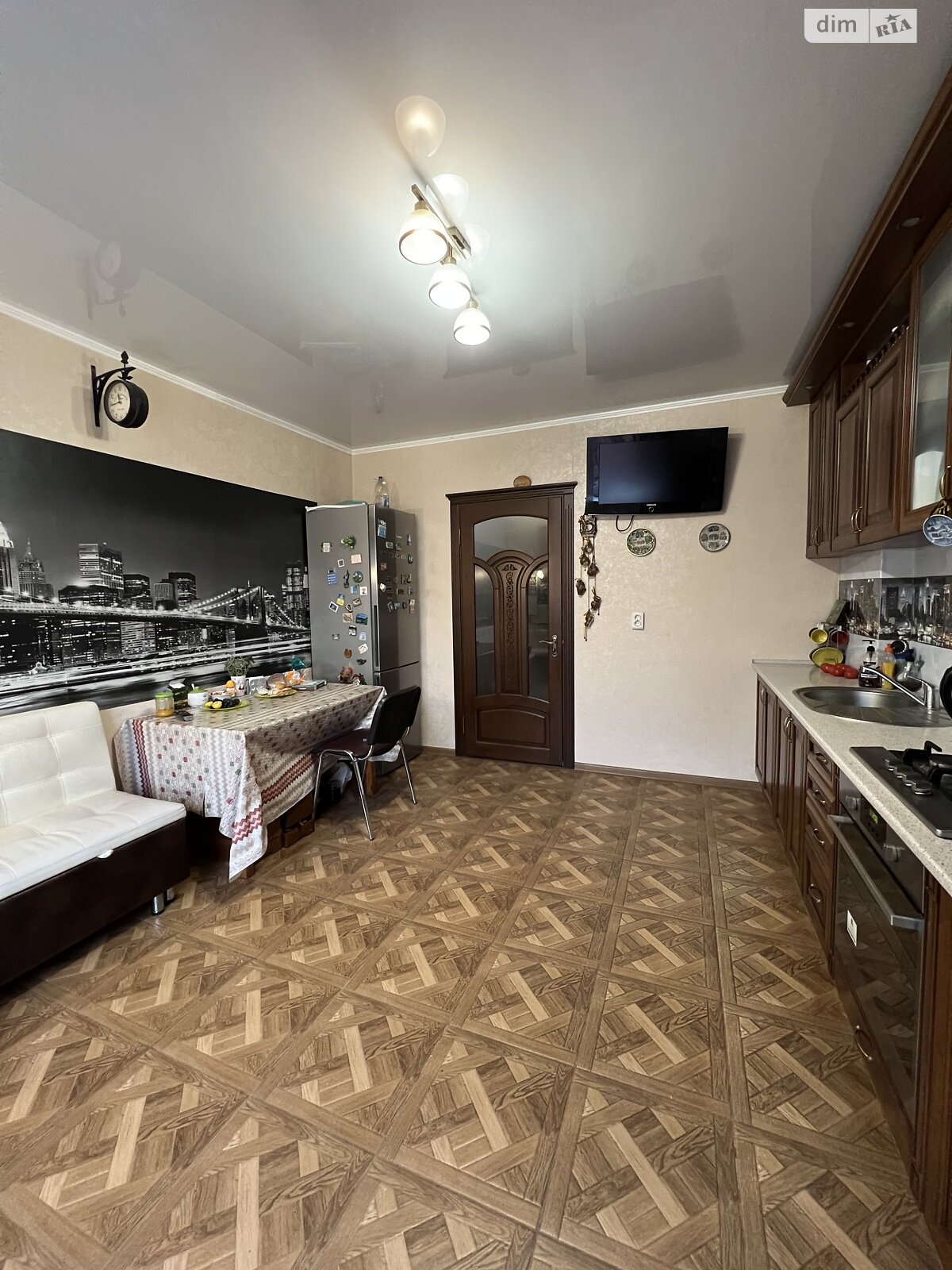 трикімнатна квартира в Вінниці, район Київська, на вул. Київська 29 корпус 3 в довготривалу оренду помісячно фото 1