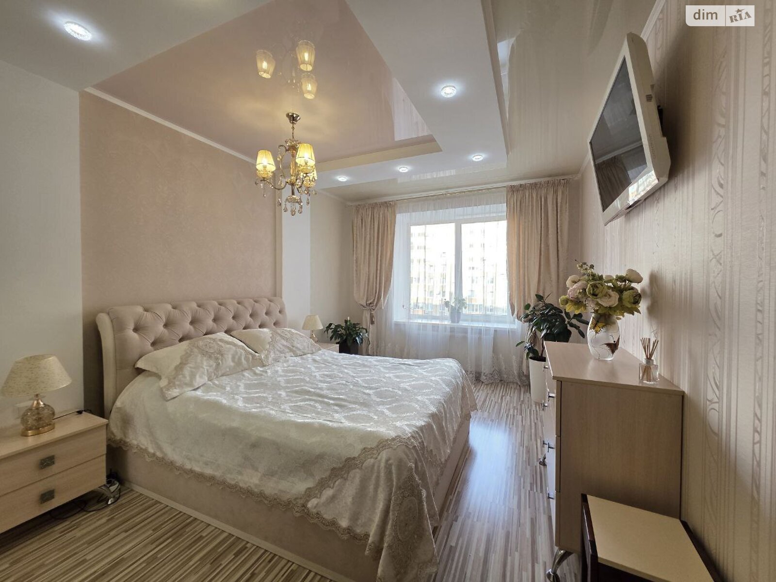 трехкомнатная квартира в Виннице, район Киевская, на ул. Киевская 29 корпус 2 в аренду на долгий срок помесячно фото 1