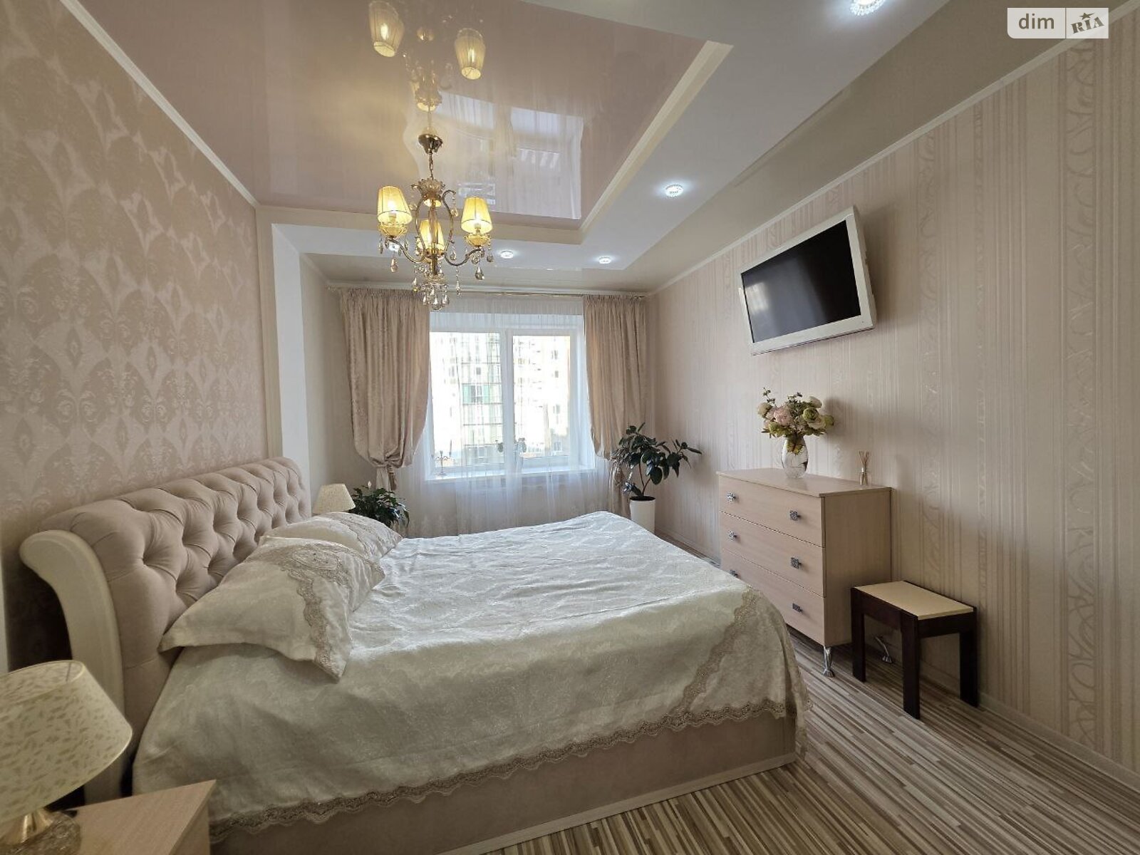 трехкомнатная квартира в Виннице, район Киевская, на ул. Киевская 29 корпус 2 в аренду на долгий срок помесячно фото 1