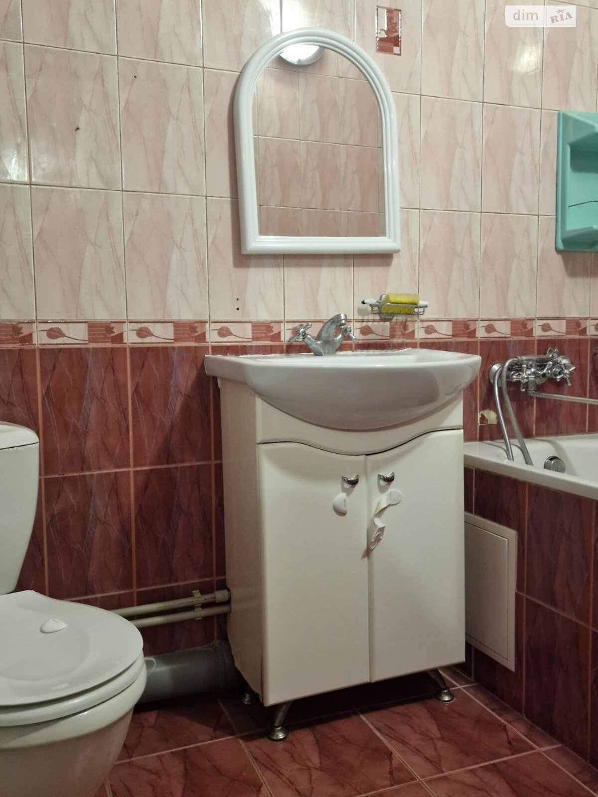 двокімнатна квартира в Вінниці, район Київська, на вул. Рєпіна 18 в довготривалу оренду помісячно фото 1 двокімнатна квартира в Вінниці, район Київська, на вул. Рєпіна 18 в довготривалу оренду помісячно фото 1