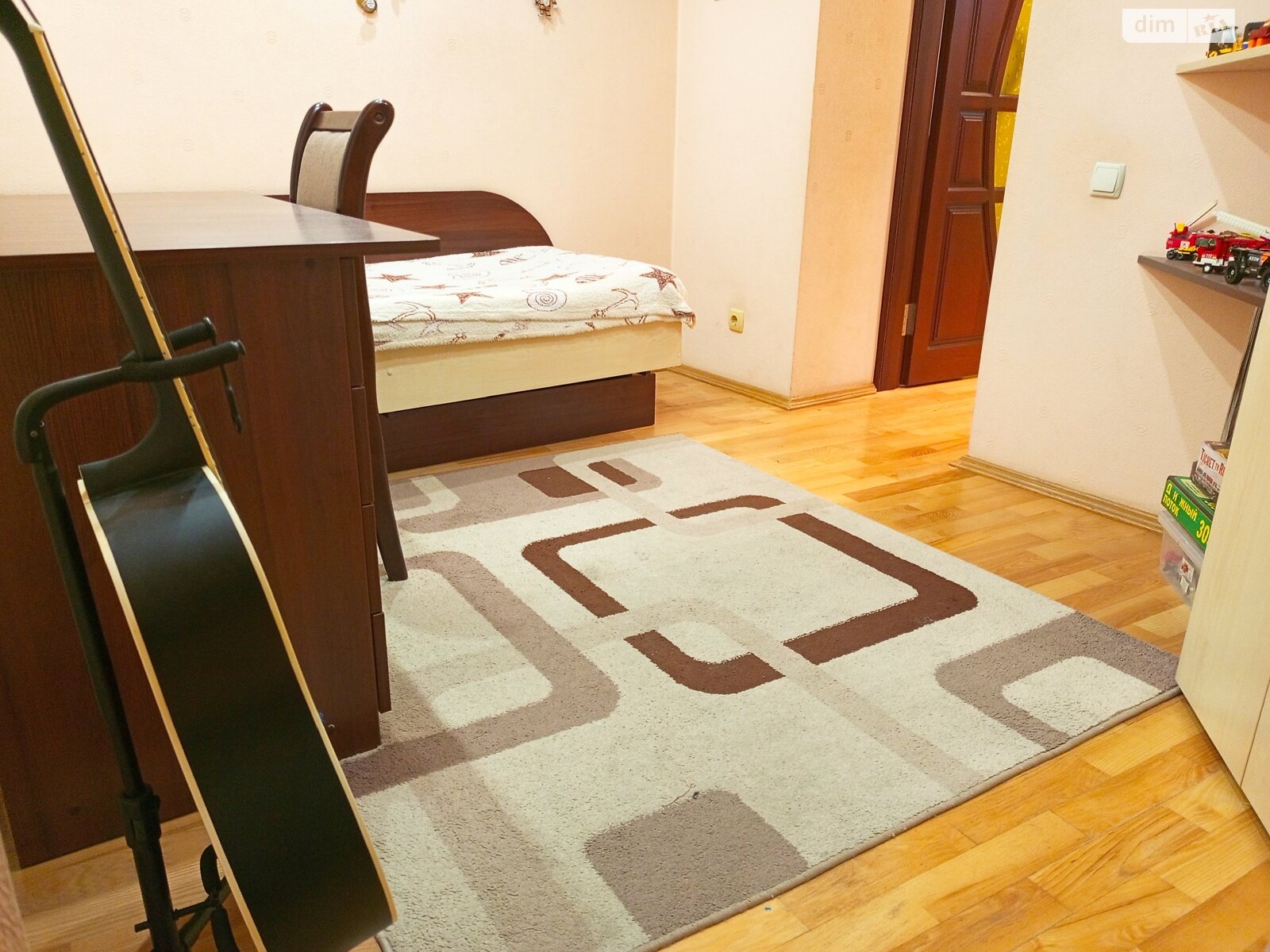 четырехкомнатная квартира в Виннице, район Корея, на ул. Магистратская 94 в аренду на долгий срок помесячно фото 1 четырехкомнатная квартира в Виннице, район Корея, на ул. Магистратская 94 в аренду на долгий срок помесячно фото 1