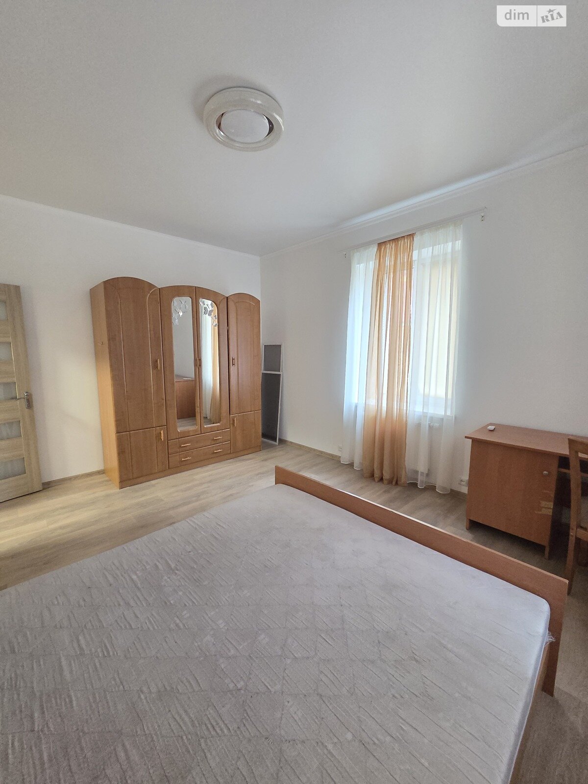 четырехкомнатная квартира в Виннице, район Корея, на ул. Магистратская в аренду на долгий срок помесячно фото 1 четырехкомнатная квартира в Виннице, район Корея, на ул. Магистратская в аренду на долгий срок помесячно фото 1