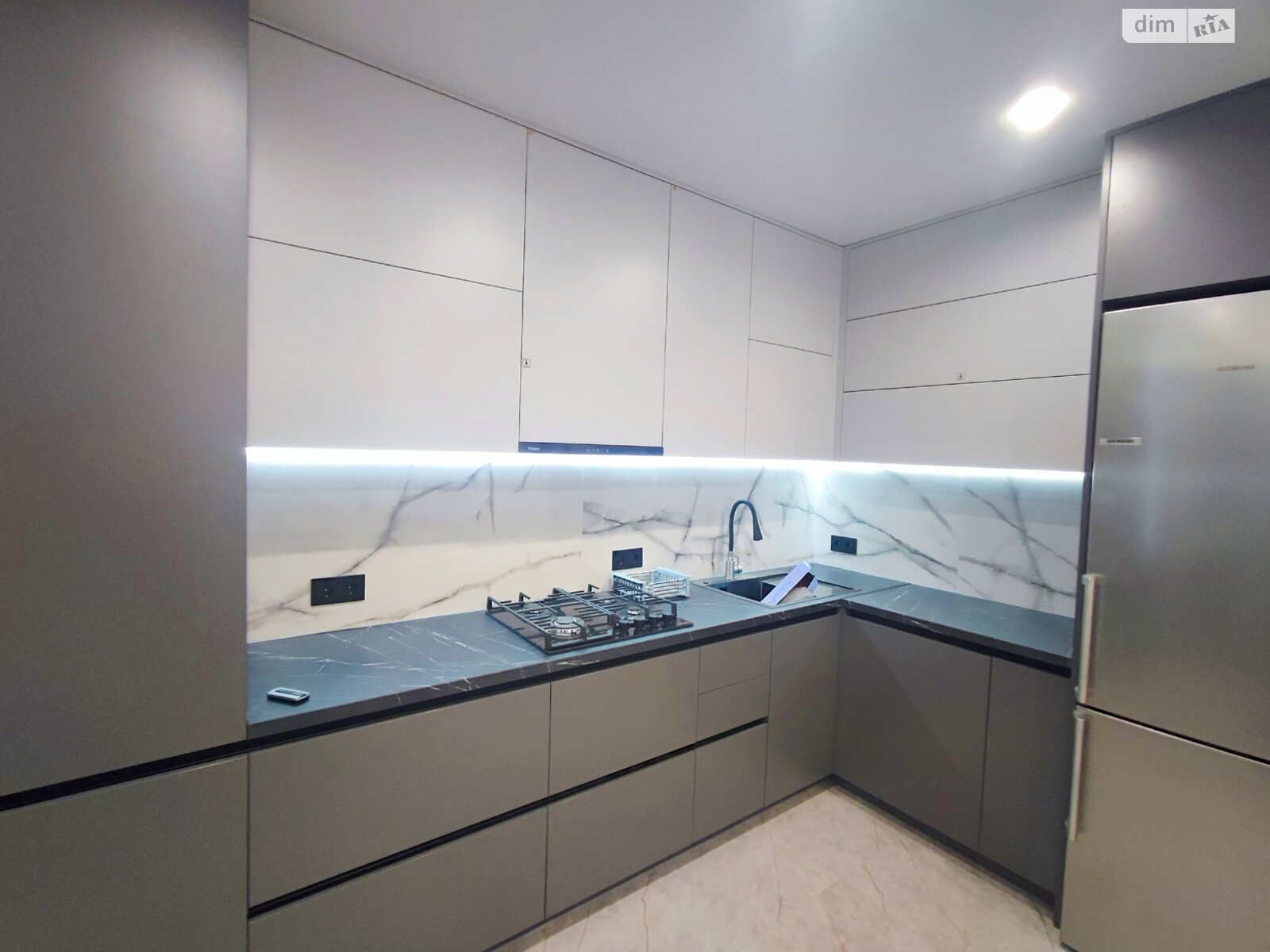 однокомнатная квартира в Виннице, район Корея, на ул. Праведников мира 21Г корпус 1 в аренду на долгий срок помесячно фото 1 однокомнатная квартира в Виннице, район Корея, на ул. Праведников мира 21Г корпус 1 в аренду на долгий срок помесячно фото 1