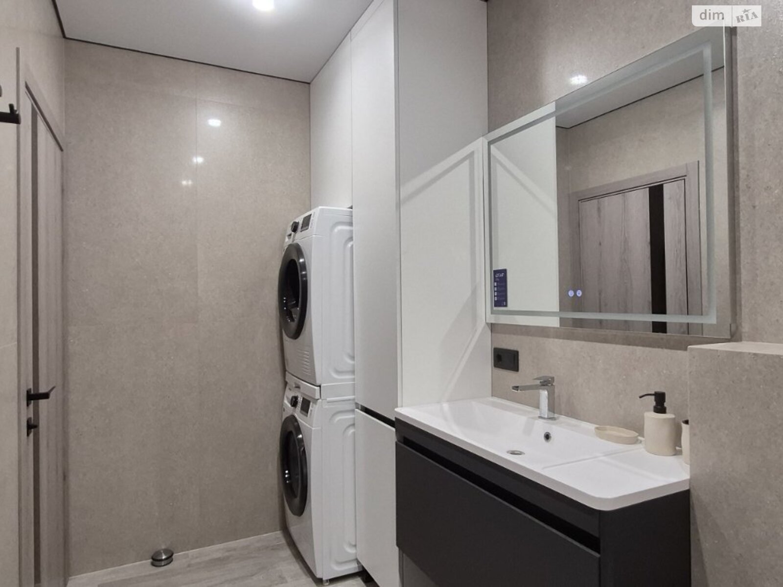 однокімнатна квартира в Вінниці, район Корея, на вул. Праведників світу 21Г в довготривалу оренду помісячно фото 1 однокімнатна квартира в Вінниці, район Корея, на вул. Праведників світу 21Г в довготривалу оренду помісячно фото 1