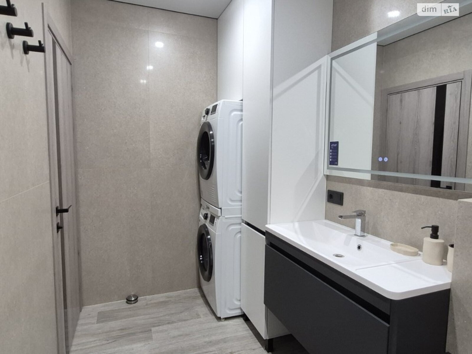 однокімнатна квартира в Вінниці, район Корея, на вул. Праведників світу 21Г в довготривалу оренду помісячно фото 1 однокімнатна квартира в Вінниці, район Корея, на вул. Праведників світу 21Г в довготривалу оренду помісячно фото 1