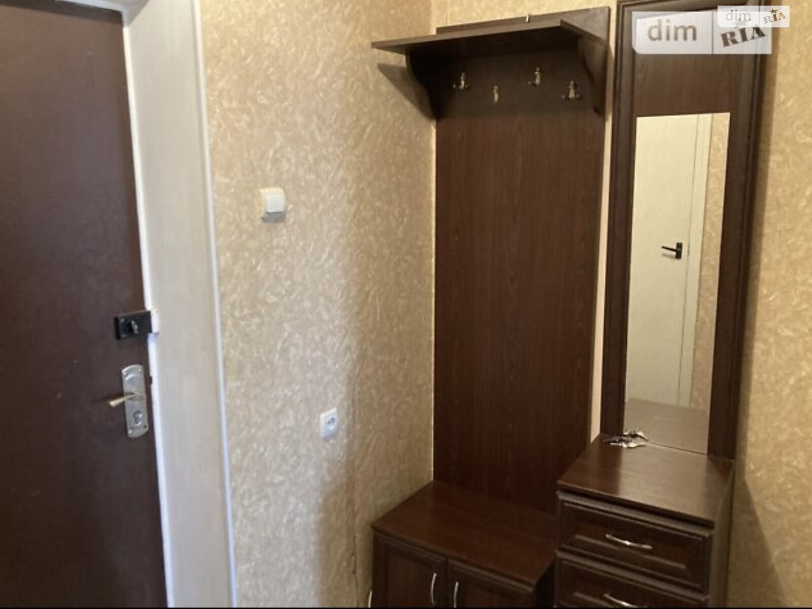 однокімнатна квартира в Вінниці, район Ленінський, на вул. Агатангела Кримського 46 в довготривалу оренду помісячно фото 1 однокімнатна квартира в Вінниці, район Ленінський, на вул. Агатангела Кримського 46 в довготривалу оренду помісячно фото 1