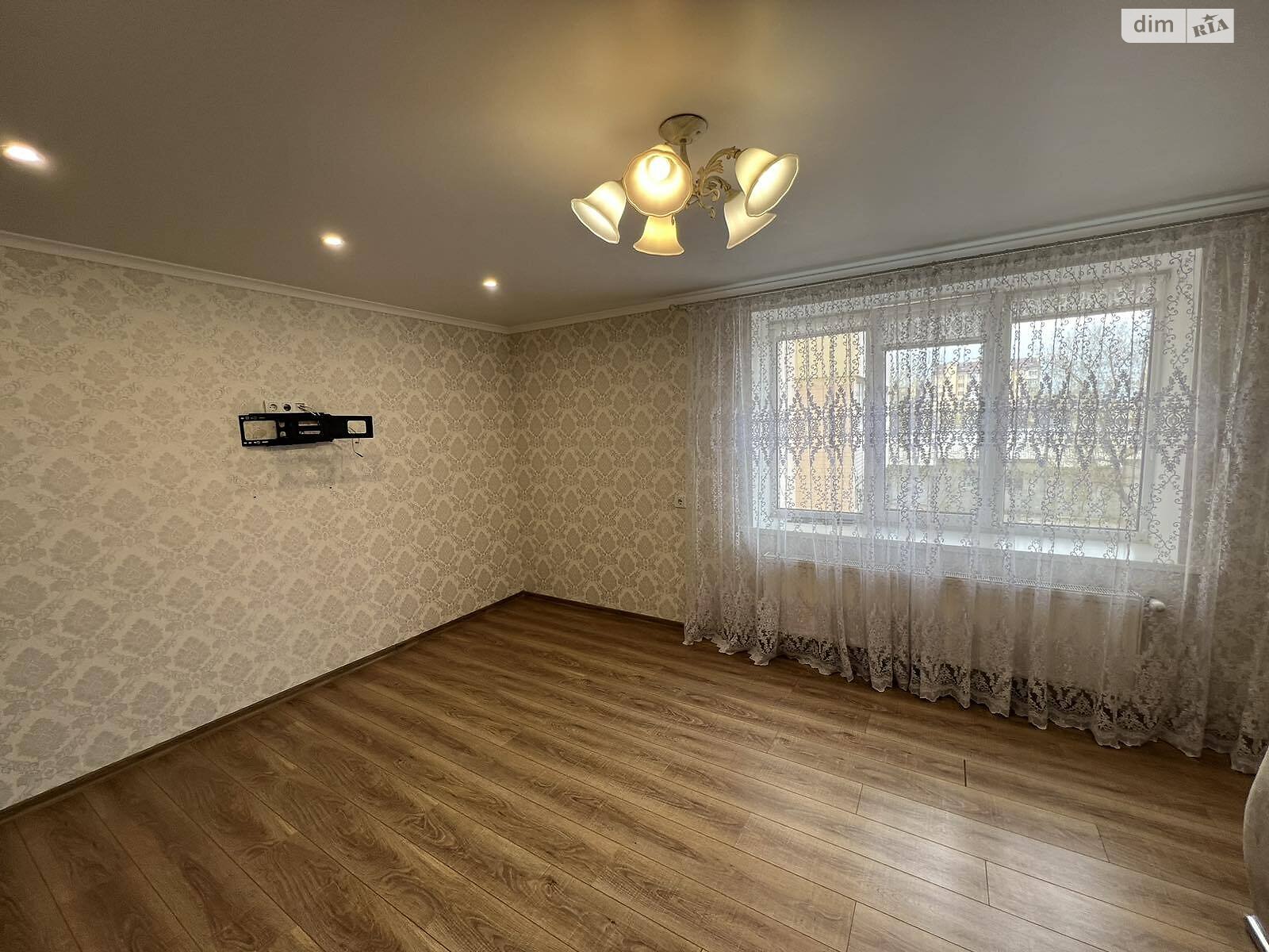 двухкомнатная квартира в Виннице, район Тяжилов, на ул. Левка Лукьяненко 137В в аренду на долгий срок помесячно фото 1