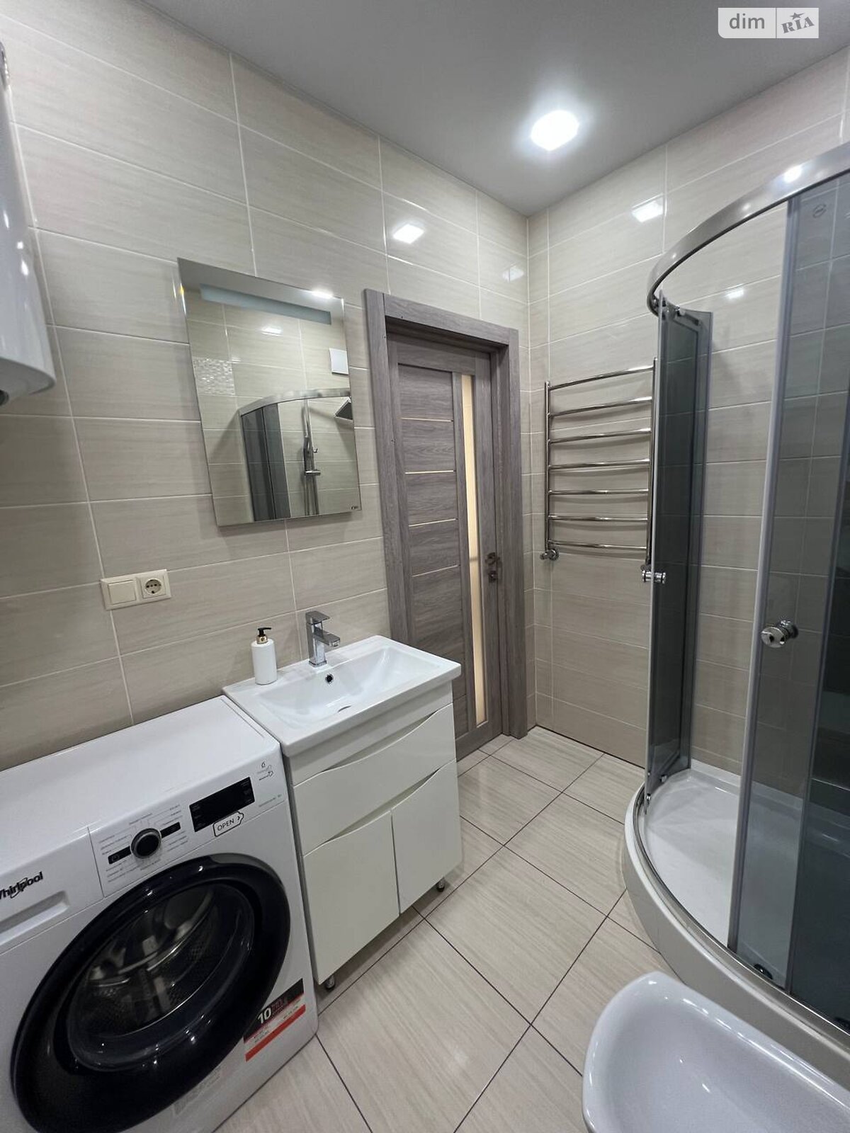 однокомнатная квартира в Виннице, район Масложир комбинат, на ул. Васильковая 3Б в аренду на долгий срок помесячно фото 1 однокомнатная квартира в Виннице, район Масложир комбинат, на ул. Васильковая 3Б в аренду на долгий срок помесячно фото 1