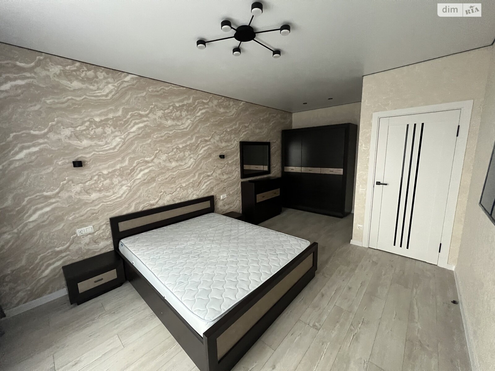 однокомнатная квартира в Виннице, район Масложир комбинат, на ул. Васильковая 4В в аренду на долгий срок помесячно фото 1 однокомнатная квартира в Виннице, район Масложир комбинат, на ул. Васильковая 4В в аренду на долгий срок помесячно фото 1