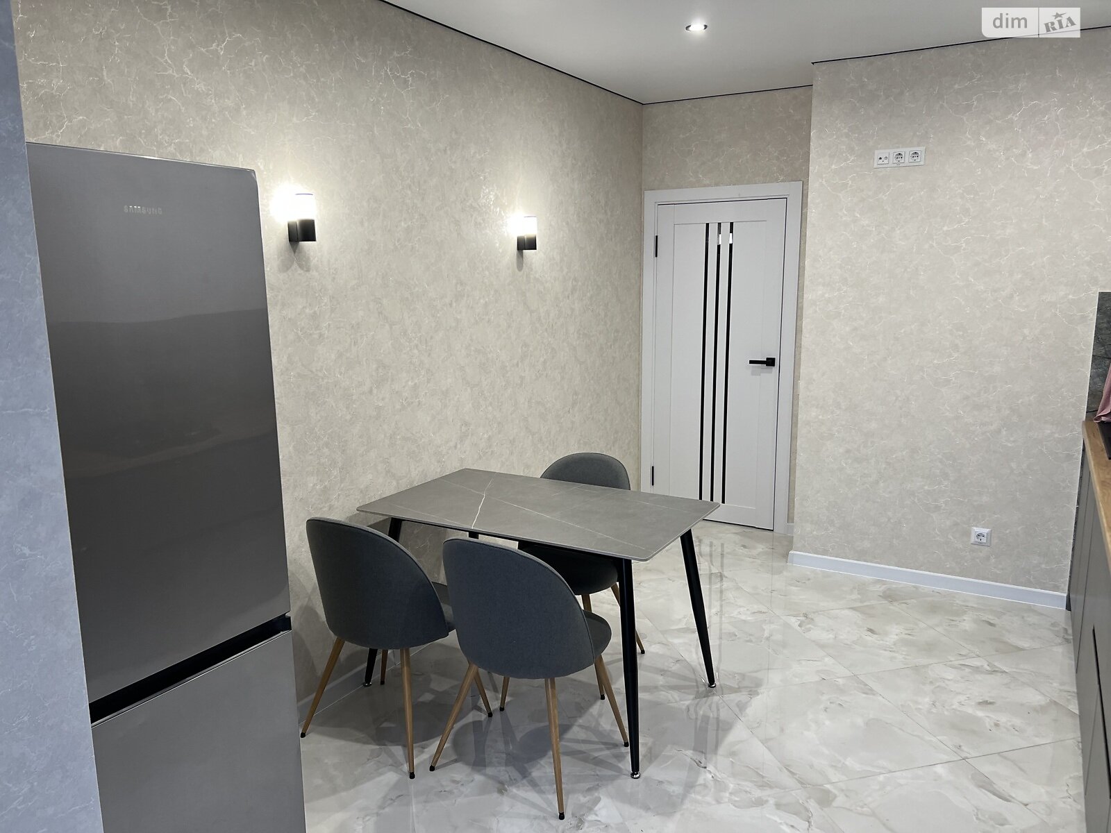 однокомнатная квартира в Виннице, район Масложир комбинат, на ул. Васильковая 4В в аренду на долгий срок помесячно фото 1 однокомнатная квартира в Виннице, район Масложир комбинат, на ул. Васильковая 4В в аренду на долгий срок помесячно фото 1