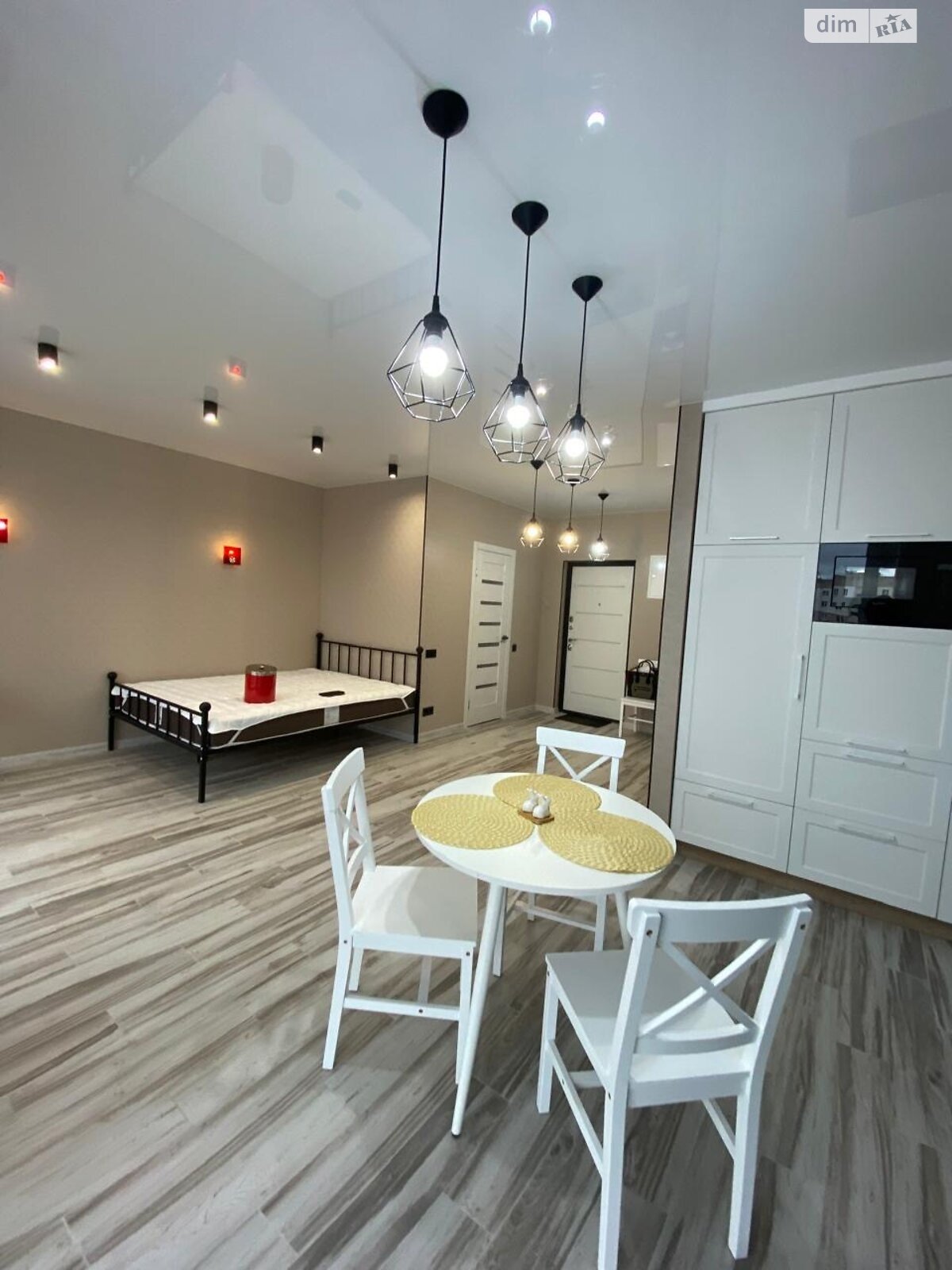 однокімнатна квартира в Вінниці, на вул. Пирогова 76 в довготривалу оренду помісячно фото 1 однокімнатна квартира в Вінниці, на вул. Пирогова 76 в довготривалу оренду помісячно фото 1