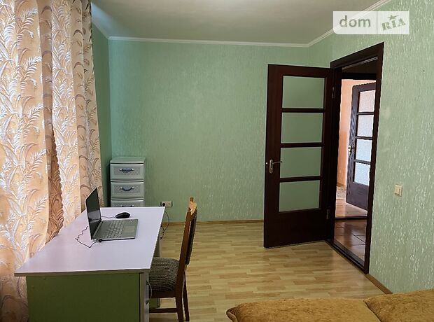 трехкомнатная квартира с мебелью в Виннице, район Пирогово, на ул. Академическая в аренду на долгий срок помесячно фото 1 трехкомнатная квартира с мебелью в Виннице, район Пирогово, на ул. Академическая в аренду на долгий срок помесячно фото 1
