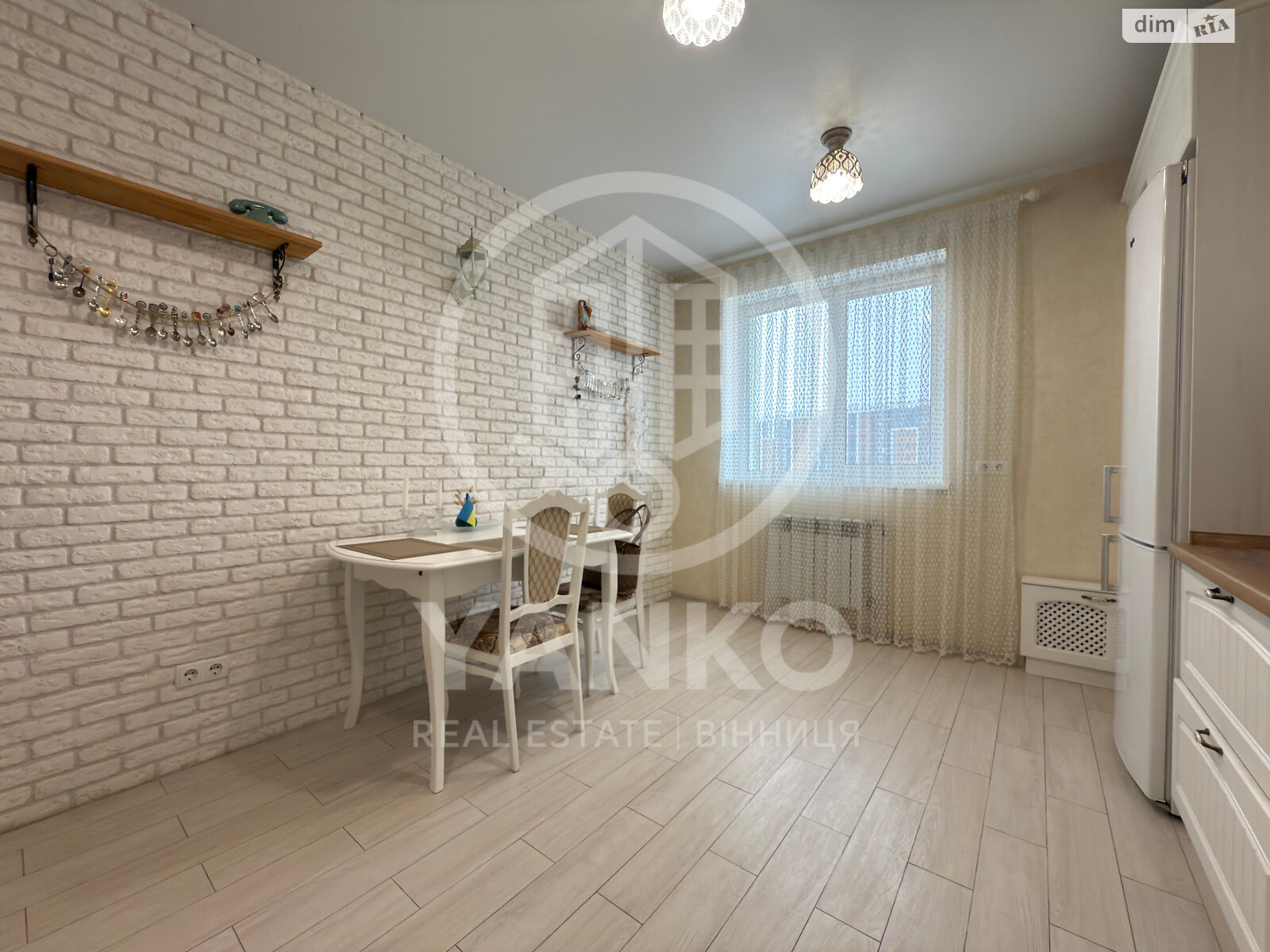 двухкомнатная квартира в Виннице, на ул. Пляжная в аренду на долгий срок помесячно фото 1