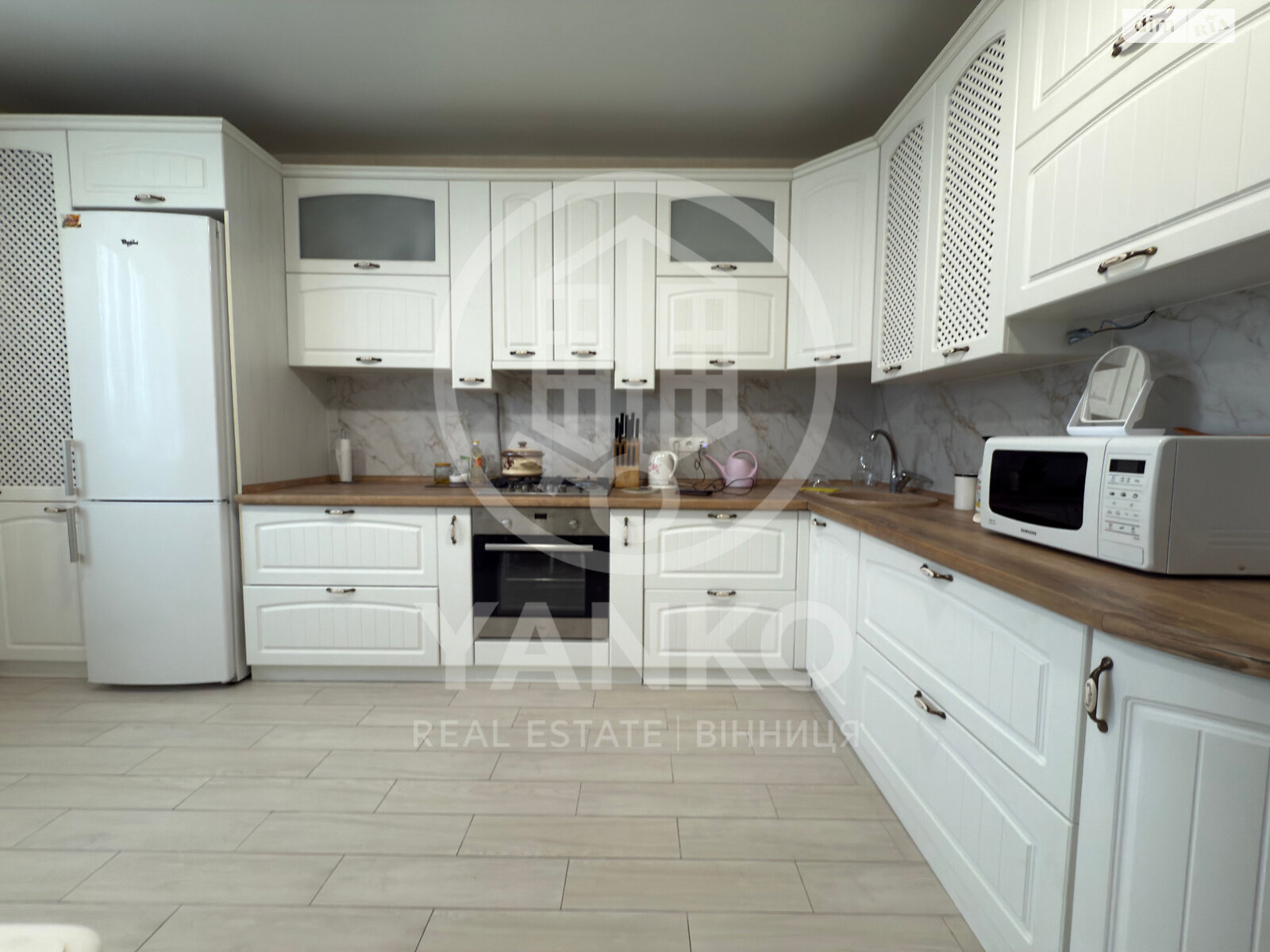 двухкомнатная квартира в Виннице, на ул. Пляжная в аренду на долгий срок помесячно фото 1