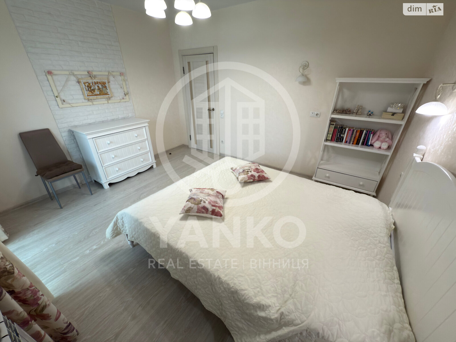 двухкомнатная квартира в Виннице, на ул. Пляжная в аренду на долгий срок помесячно фото 1