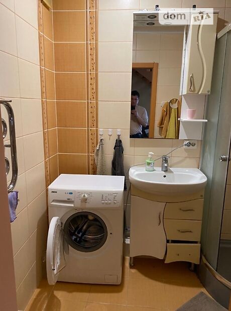 чотирикімнатна квартира з меблями в Вінниці, район Поділля, на вул. Академіка Ющенка 12 в довготривалу оренду помісячно фото 1 чотирикімнатна квартира з меблями в Вінниці, район Поділля, на вул. Академіка Ющенка 12 в довготривалу оренду помісячно фото 1