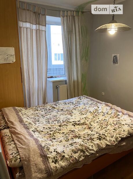 чотирикімнатна квартира з меблями в Вінниці, район Поділля, на вул. Академіка Ющенка 12 в довготривалу оренду помісячно фото 1 чотирикімнатна квартира з меблями в Вінниці, район Поділля, на вул. Академіка Ющенка 12 в довготривалу оренду помісячно фото 1