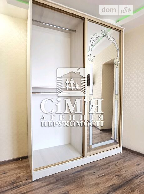 трикімнатна квартира з меблями в Вінниці, район Поділля, на вул. Академіка Ющенка в довготривалу оренду помісячно фото 1 трикімнатна квартира з меблями в Вінниці, район Поділля, на вул. Академіка Ющенка в довготривалу оренду помісячно фото 1