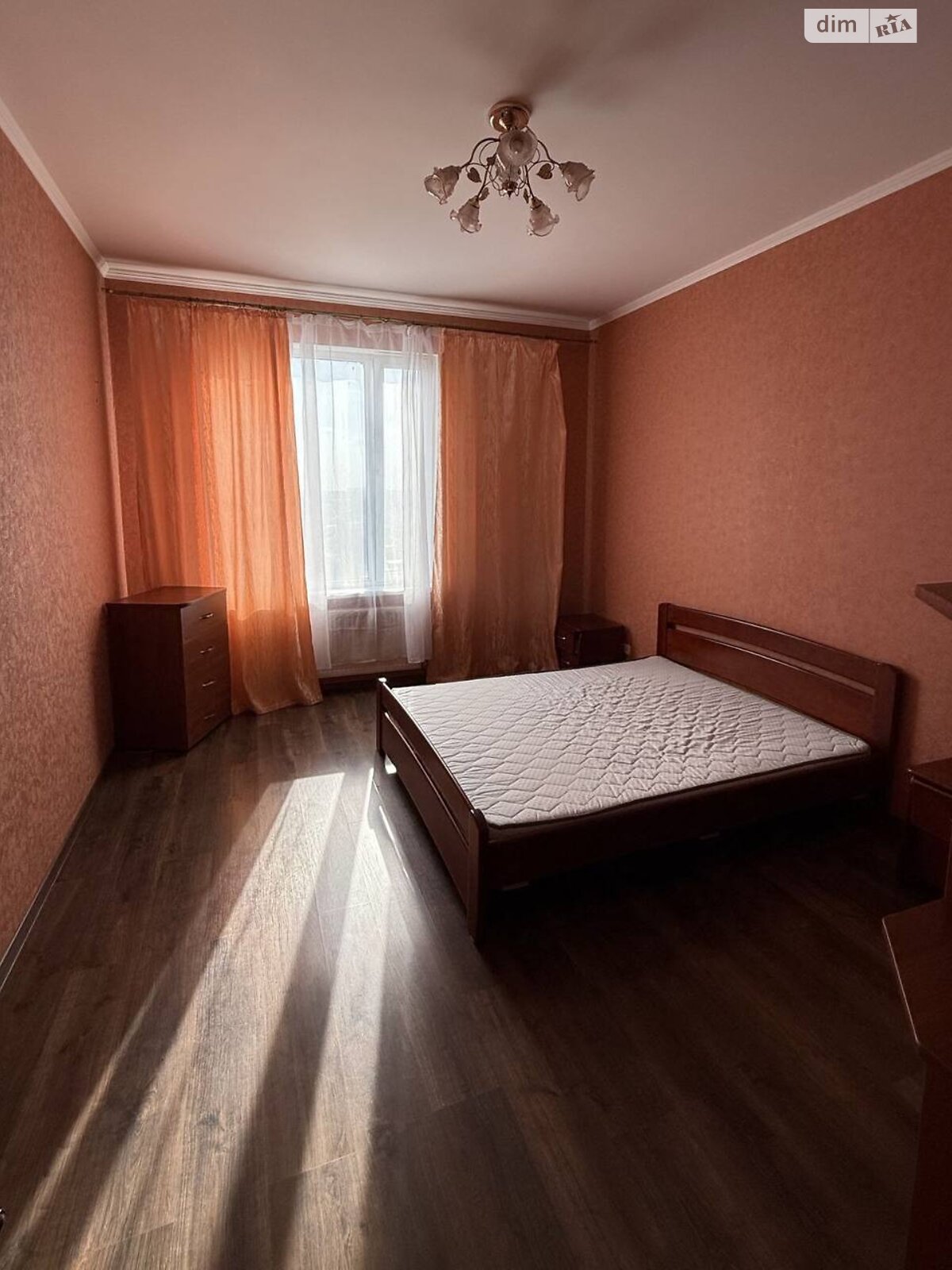 однокімнатна квартира в Вінниці, район Поділля, на вул. Академіка Ющенка в довготривалу оренду помісячно фото 1 однокімнатна квартира в Вінниці, район Поділля, на вул. Академіка Ющенка в довготривалу оренду помісячно фото 1