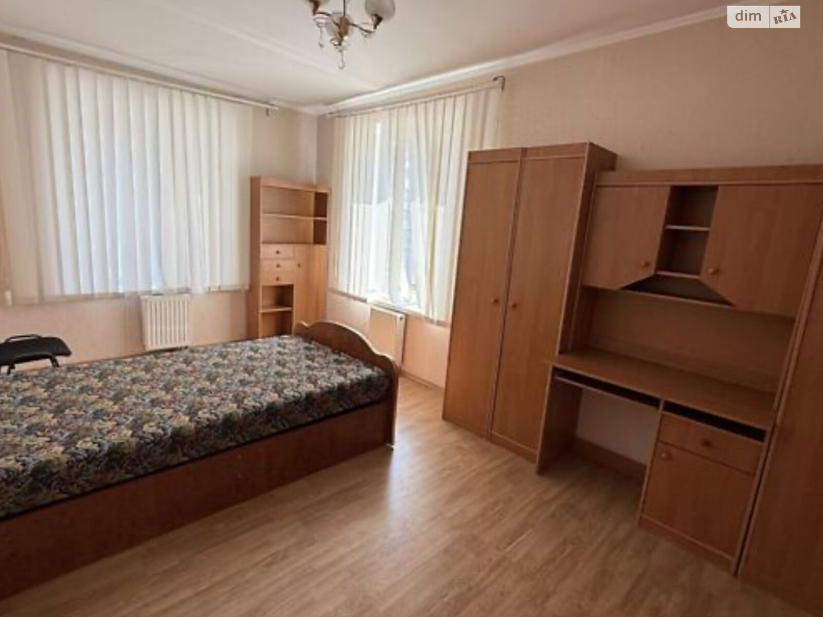 трикімнатна квартира в Вінниці, район Поділля, на вул. Академіка Ющенка 8 в довготривалу оренду помісячно фото 1