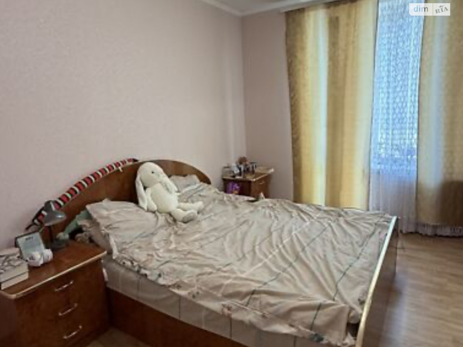 трикімнатна квартира в Вінниці, район Поділля, на вул. Академіка Ющенка 8 в довготривалу оренду помісячно фото 1