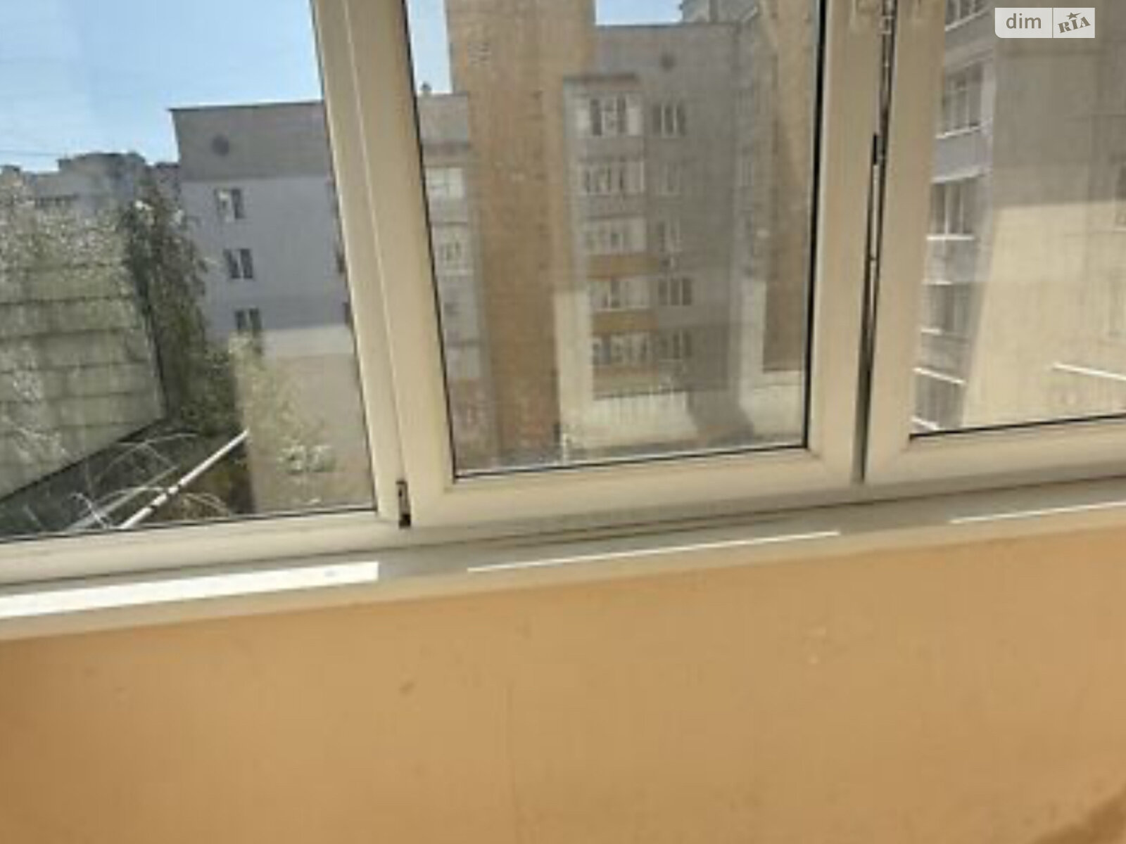 трикімнатна квартира в Вінниці, район Поділля, на вул. Академіка Ющенка 8 в довготривалу оренду помісячно фото 1