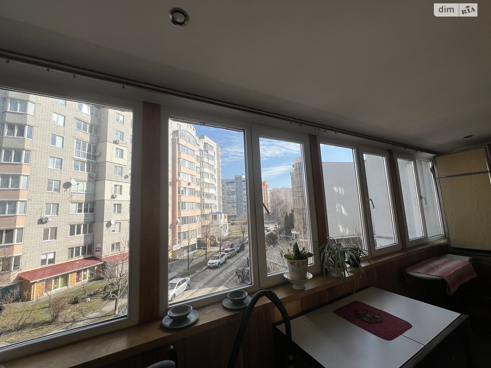 двухкомнатная квартира в Виннице, район Подолье, на ул. Академика Ющенка в аренду на долгий срок помесячно фото 1