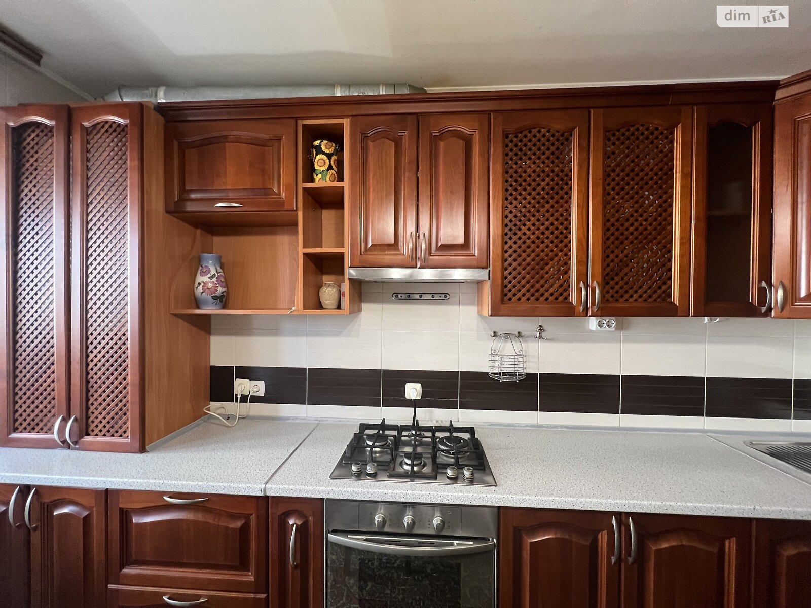 двухкомнатная квартира в Виннице, район Подолье, на ул. Академика Ющенка в аренду на долгий срок помесячно фото 1