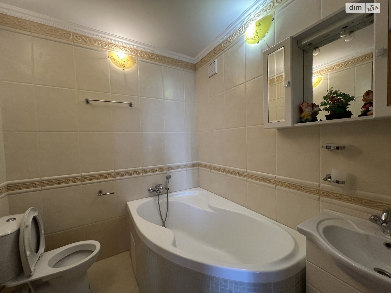 двухкомнатная квартира в Виннице, район Подолье, на ул. Академика Ющенка в аренду на долгий срок помесячно фото 1