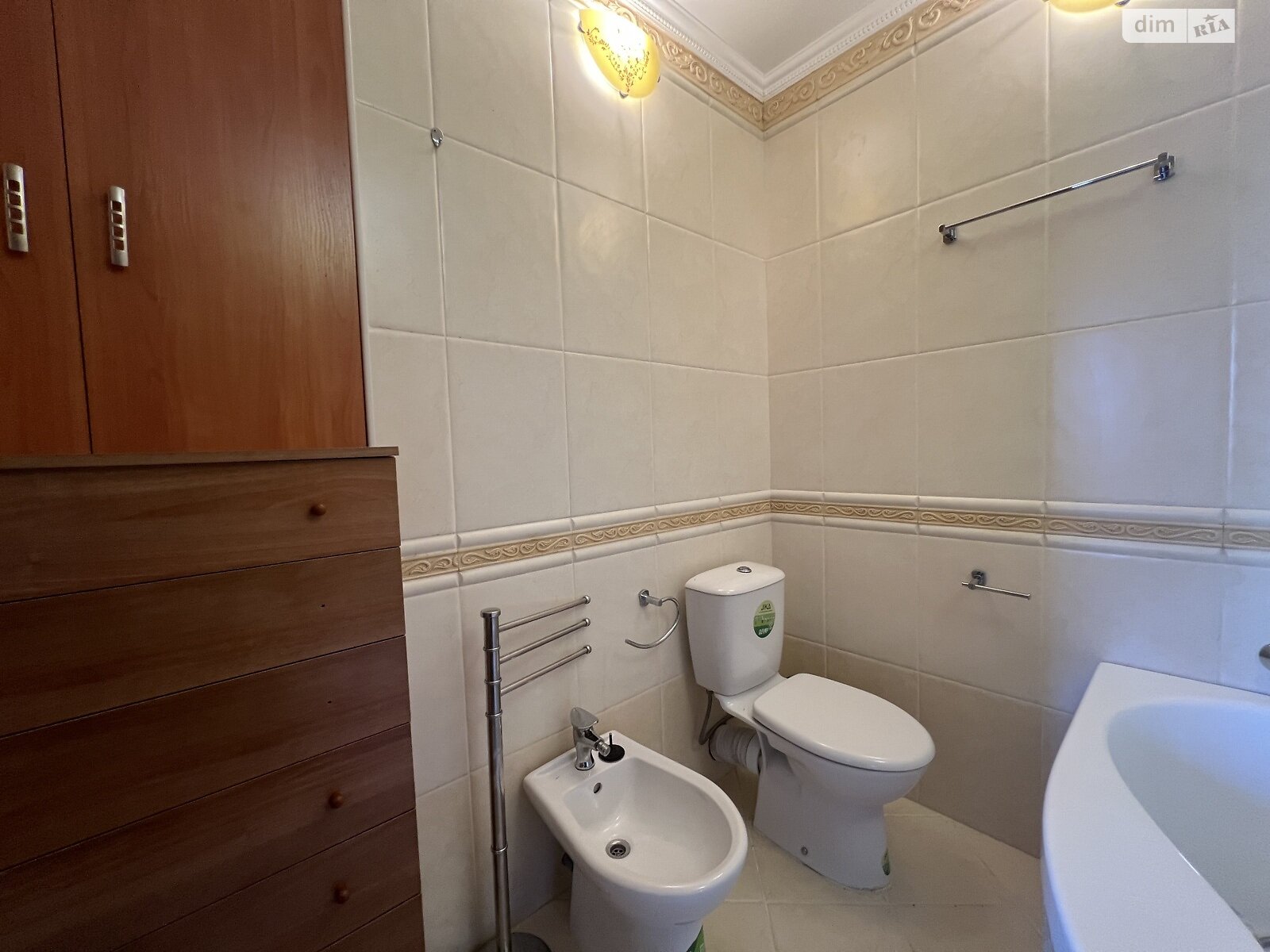 двухкомнатная квартира в Виннице, район Подолье, на ул. Академика Ющенка в аренду на долгий срок помесячно фото 1