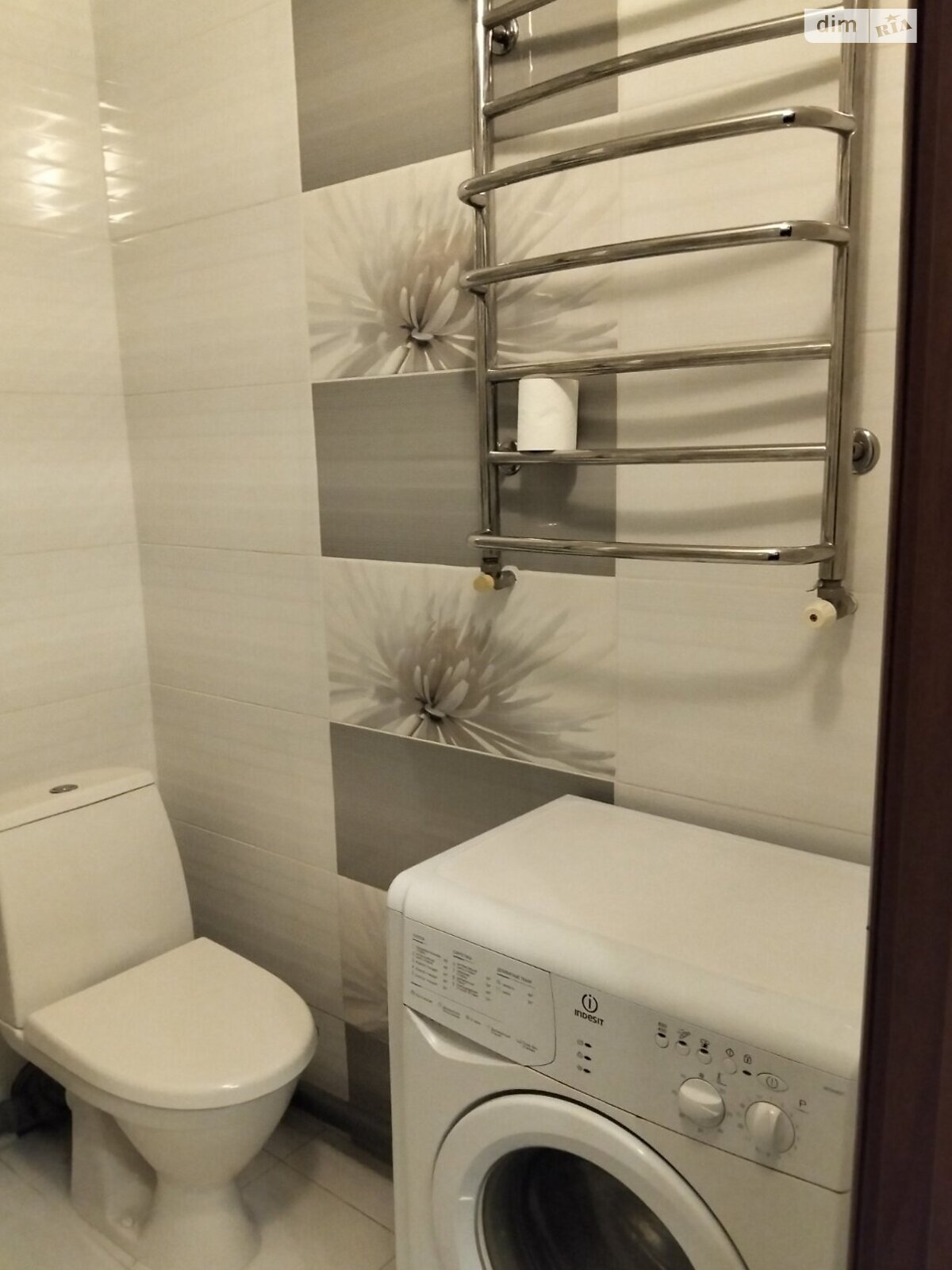 однокімнатна квартира в Вінниці, район Поділля, на вул. Анатолія Бортняка в довготривалу оренду помісячно фото 1