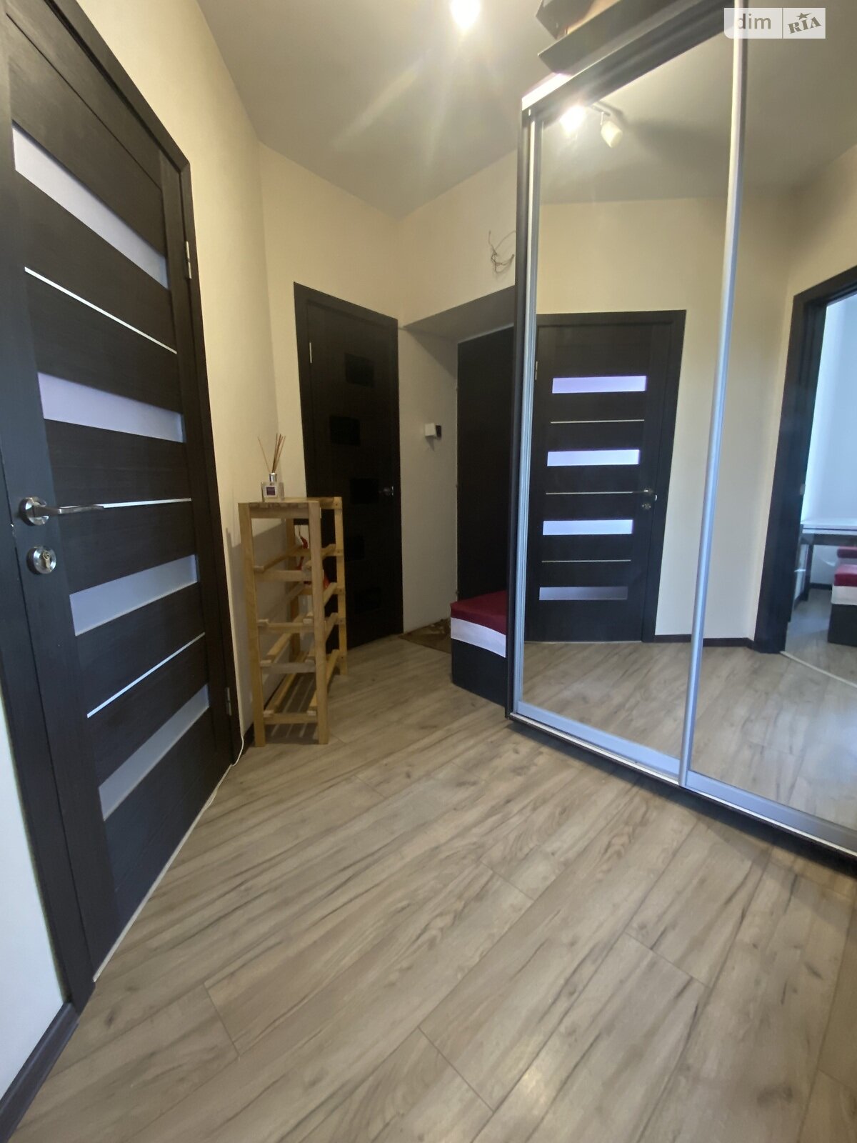 однокімнатна квартира в Вінниці, район Поділля, на вул. Генерала Гандзюка 6, кв. 4 в довготривалу оренду помісячно фото 1